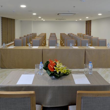 โรงแรมลอนดอน ฮานอย ภายนอก รูปภาพ